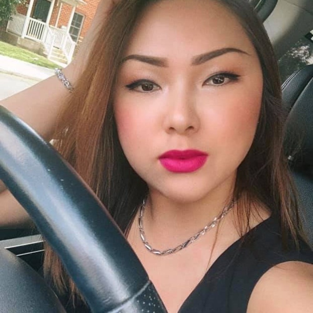 Meet your Posher, Cecilia